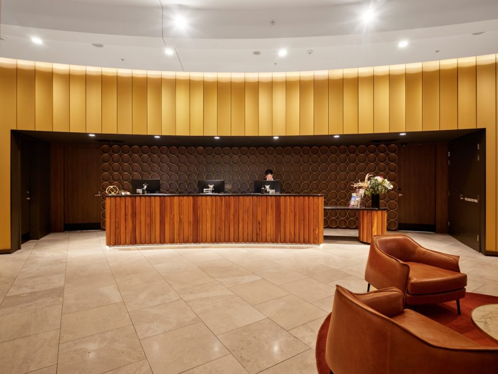 Réception d'un service de conciergerie Rends-moi un service